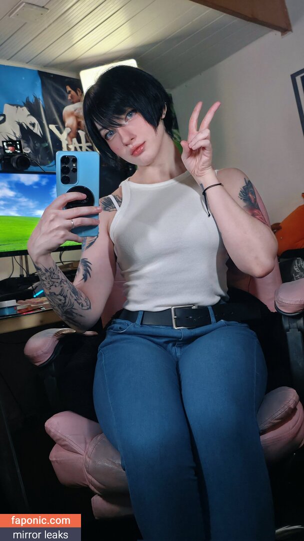 Akemy Sama, AkemySama, akemi101xoxo, akemy.sama Оголені зливи OnlyFans Фото #1279