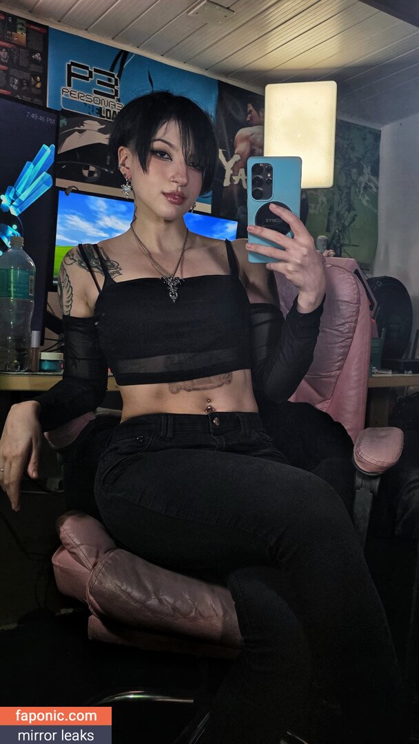 Akemy Sama, AkemySama, akemi101xoxo, akemy.sama Оголені зливи OnlyFans Фото #1282