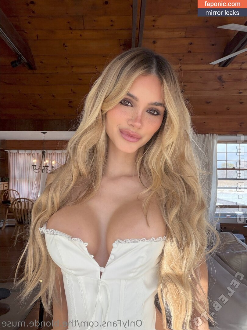 Ana Isabel Rosso, anaisabel.rosso, anaisabelrosso Оголені зливи OnlyFans Фото #4