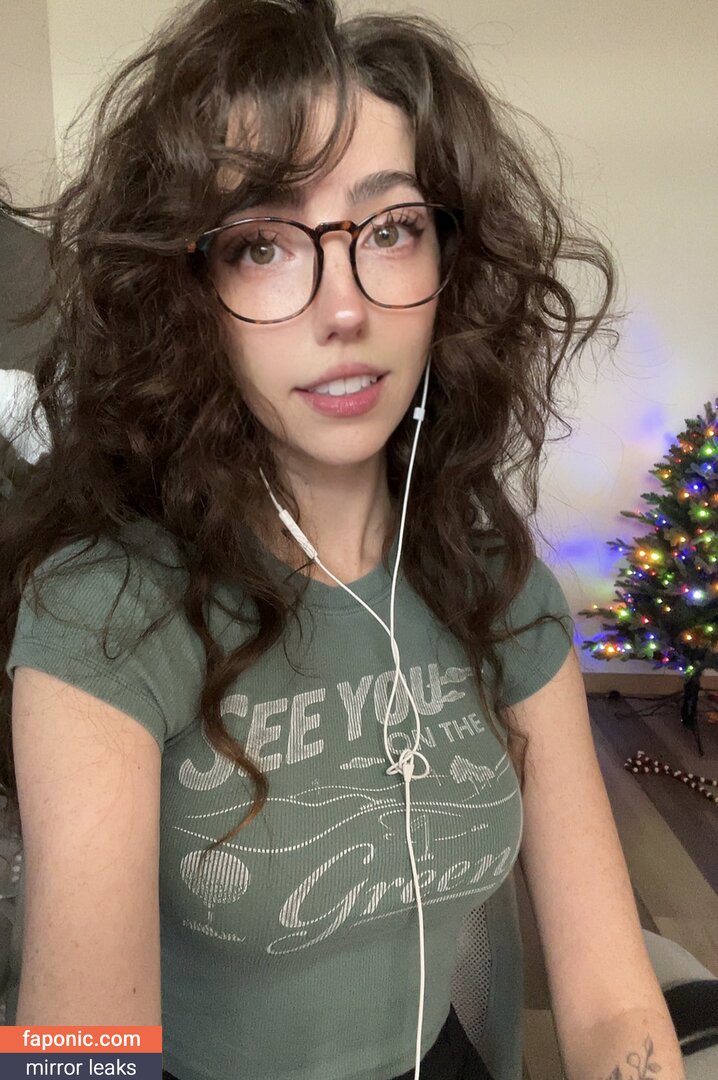 Bree Morgan, breebunn, bunnbree Оголені зливи OnlyFans Фото #439