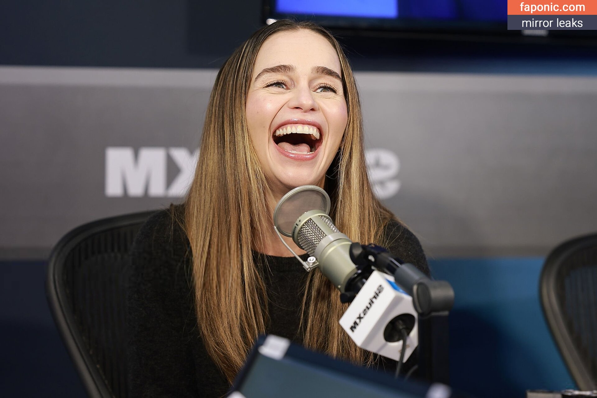 Emilia Clarke, clarkeyxo, emilia_clarke, emiliaclarke, emiliaclarkecentral, https: Оголені зливи OnlyFans Фото #228