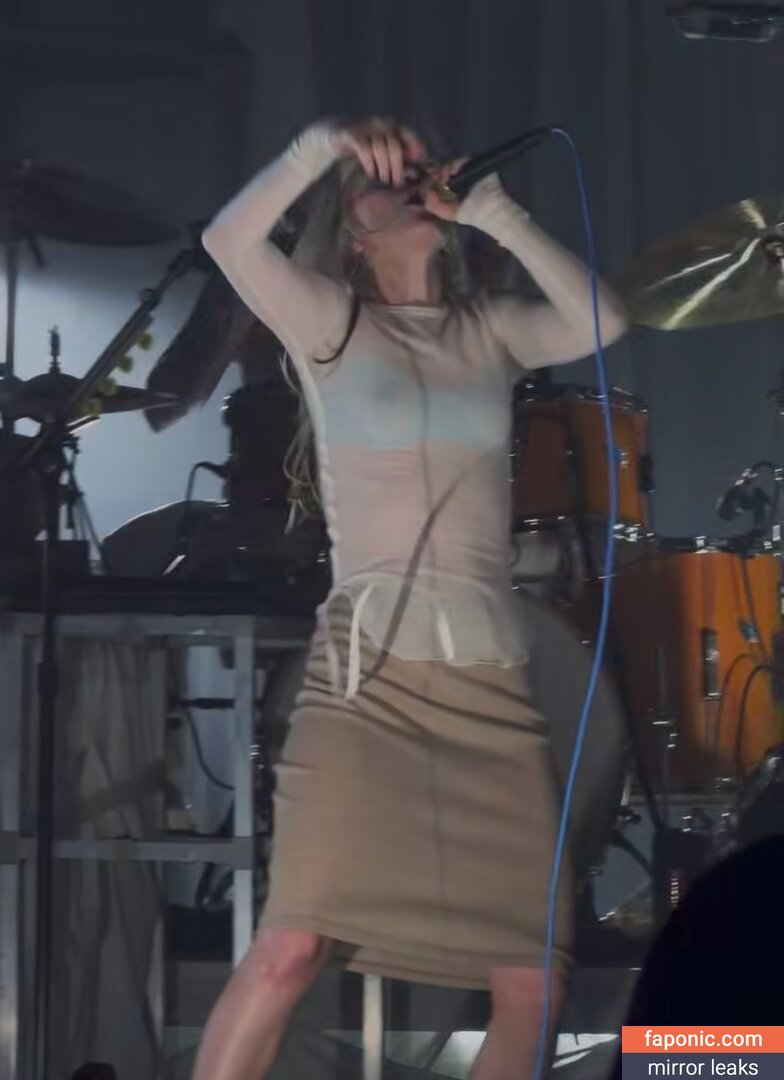 Hayley Williams, meepyfreepy, yelyahwilliams Оголені зливи OnlyFans Фото #693