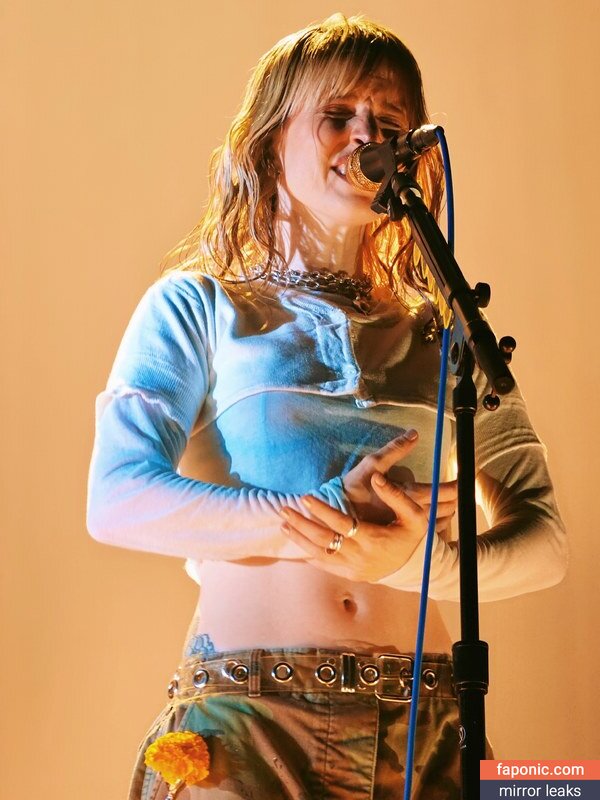 Hayley Williams, meepyfreepy, yelyahwilliams Оголені зливи OnlyFans Фото #783