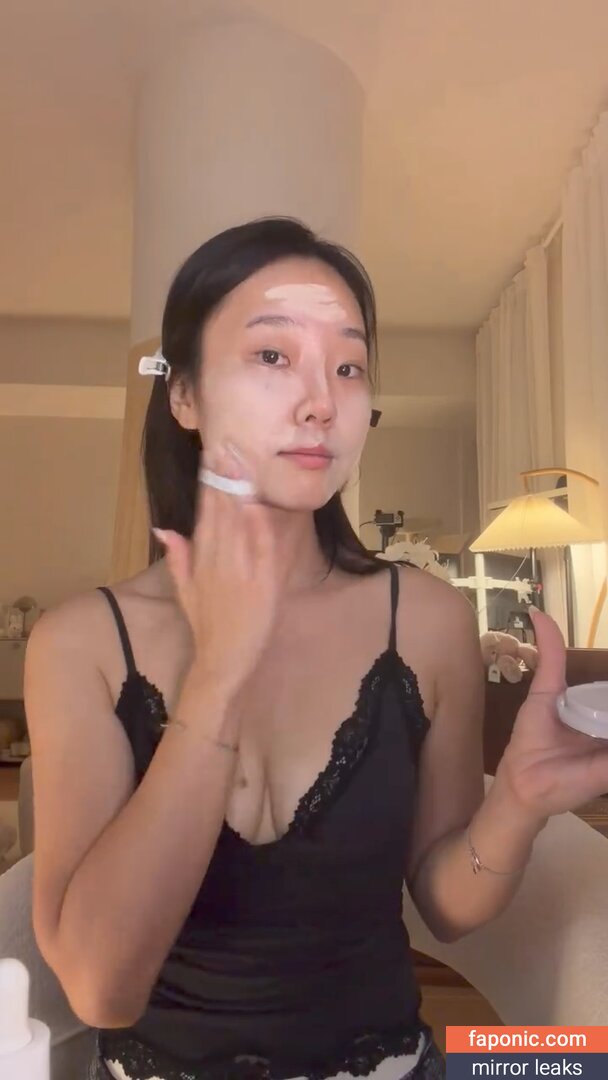 Jessica, h.yojeong, jessicahkim Оголені зливи OnlyFans Фото #8