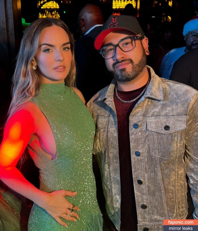 JoJo Levesque, iamjojo Оголені зливи  Фото #10