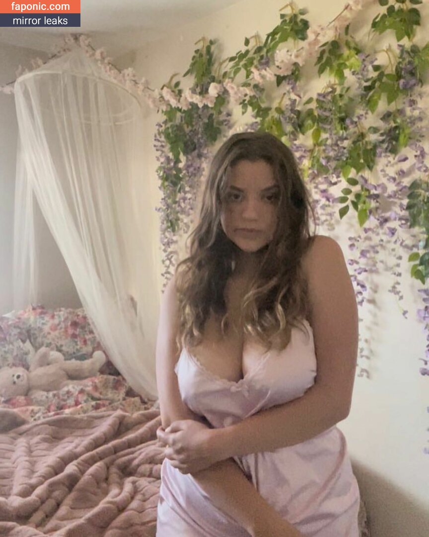 Mayaisfiya, mayawoulfe Оголені зливи OnlyFans Фото #44