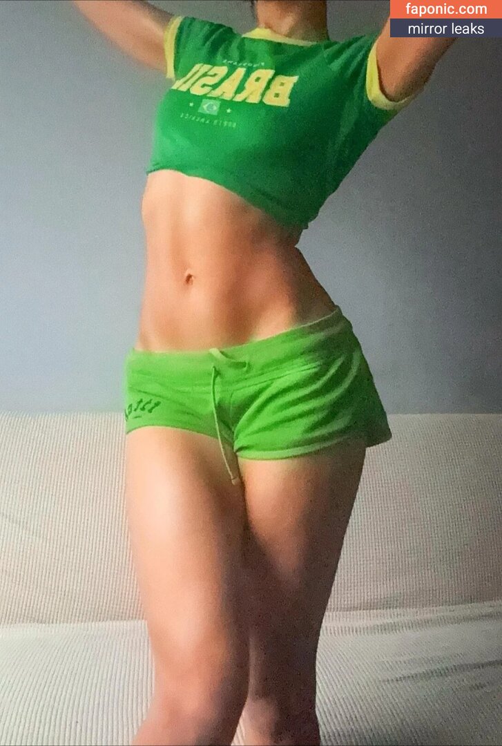Ladokei Crystal, Numochiii, louxxei, lululoux Оголені зливи OnlyFans Фото #198
