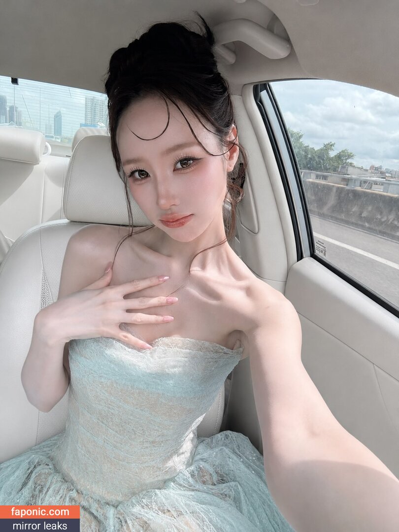 Kornkanok, kimmmmmmm, pimmmmss Оголені зливи OnlyFans Фото #55