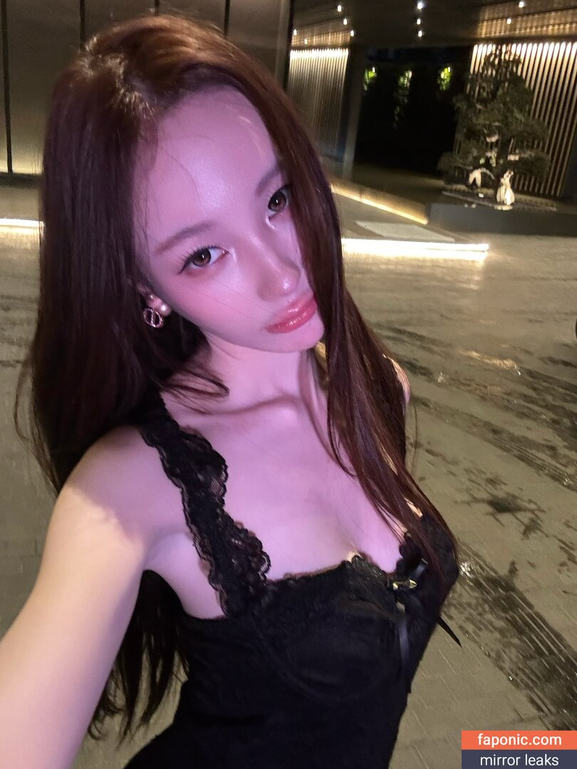 Kornkanok, kimmmmmmm, pimmmmss Оголені зливи OnlyFans Фото #58