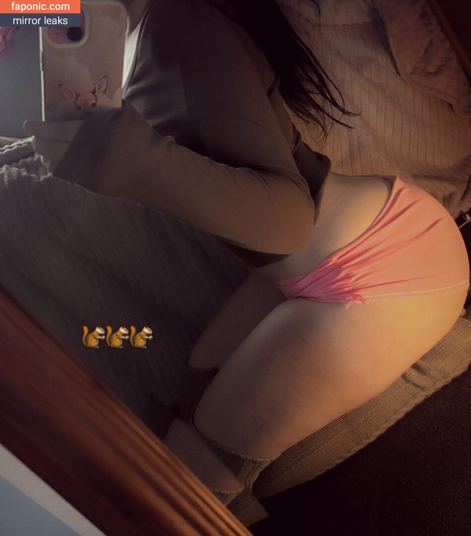 Robyn, robynsnotreal, rrr0byn, therealredrobyn Оголені зливи OnlyFans Фото #28