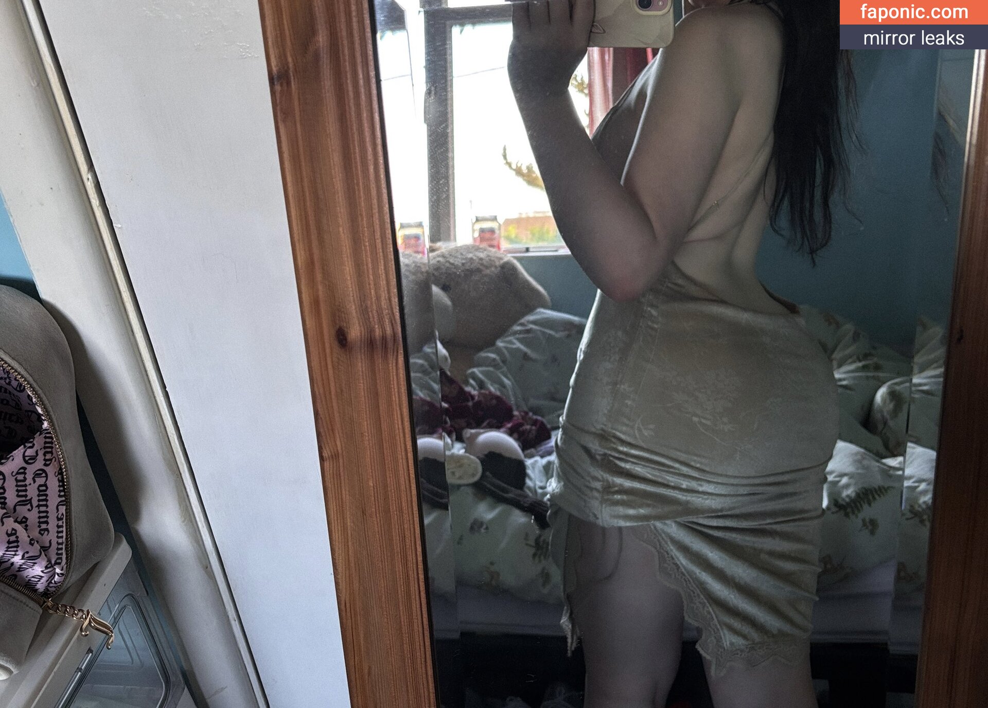 Robyn, robynsnotreal, rrr0byn, therealredrobyn Оголені зливи OnlyFans Фото #135