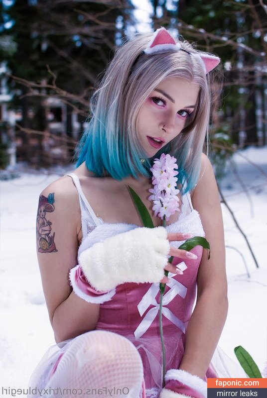 Trixy Blue, trixyblue, trixybluegirl Оголені зливи OnlyFans Фото #16