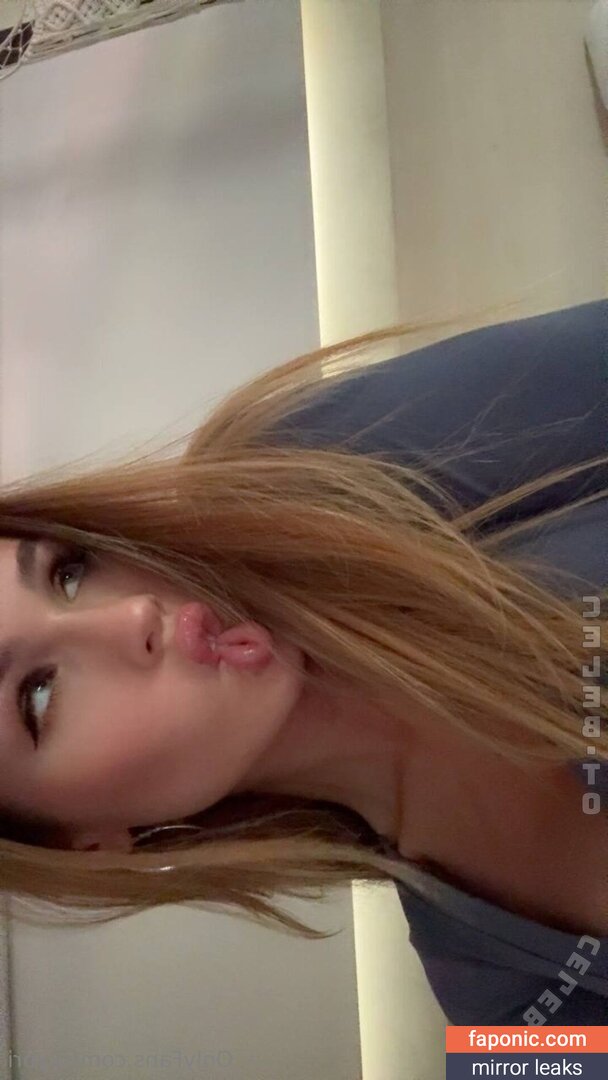 Sky Bri, https:, realskybri, skybri_, skybribaby, therealskybri Оголені зливи OnlyFans Фото #296