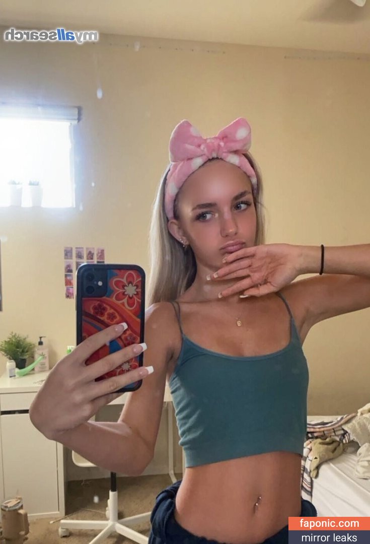 Chloearnett Оголені зливи OnlyFans Фото #9