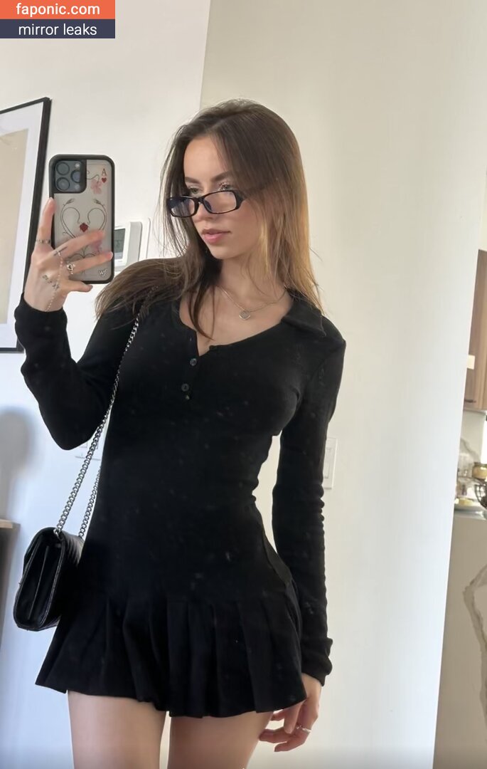 Katelyn Elizabeth, katelynelizabeth, nnayetakk Оголені зливи OnlyFans Фото #341