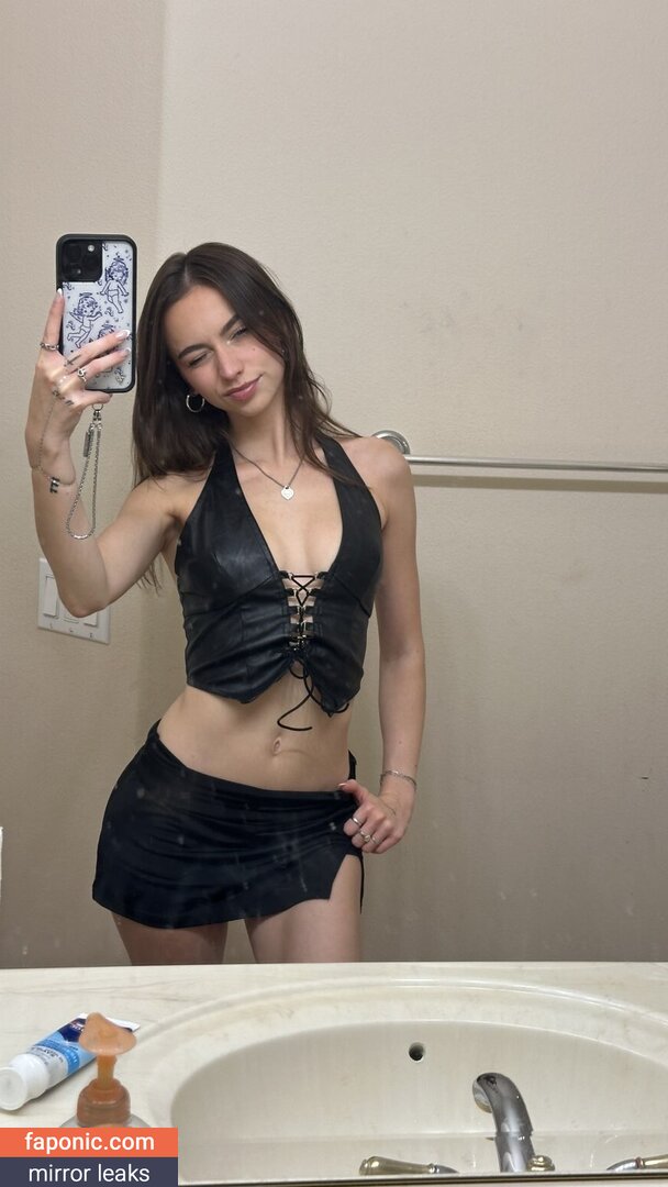 Katelyn Elizabeth, katelynelizabeth, nnayetakk Оголені зливи OnlyFans Фото #372
