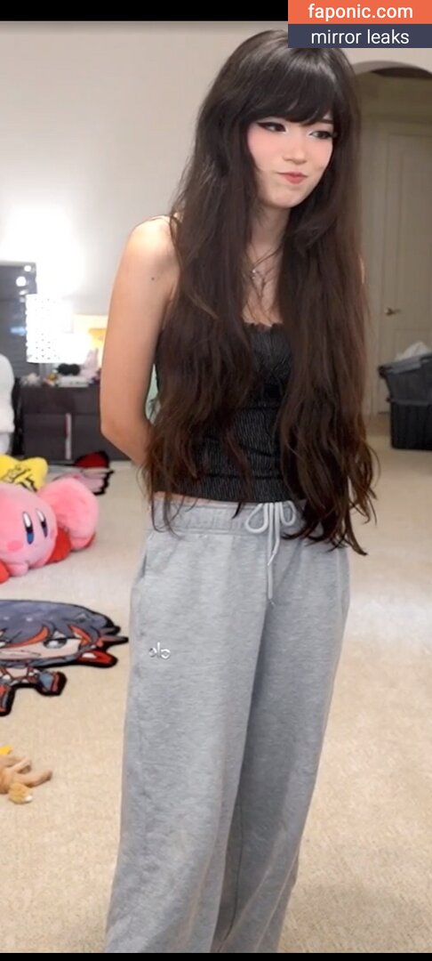 Emiru, emiru.jpg Оголені зливи OnlyFans Фото #2982