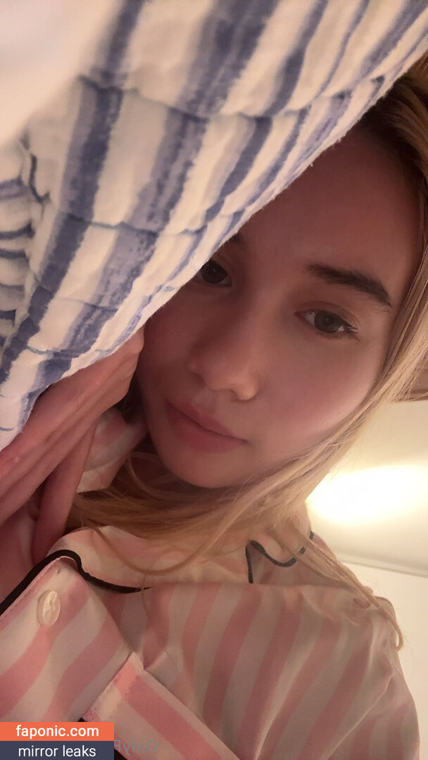 Lil Tay, liltay Оголені зливи OnlyFans Фото #7