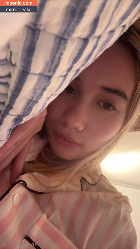 Lil Tay, liltay Оголені зливи OnlyFans Фото #15