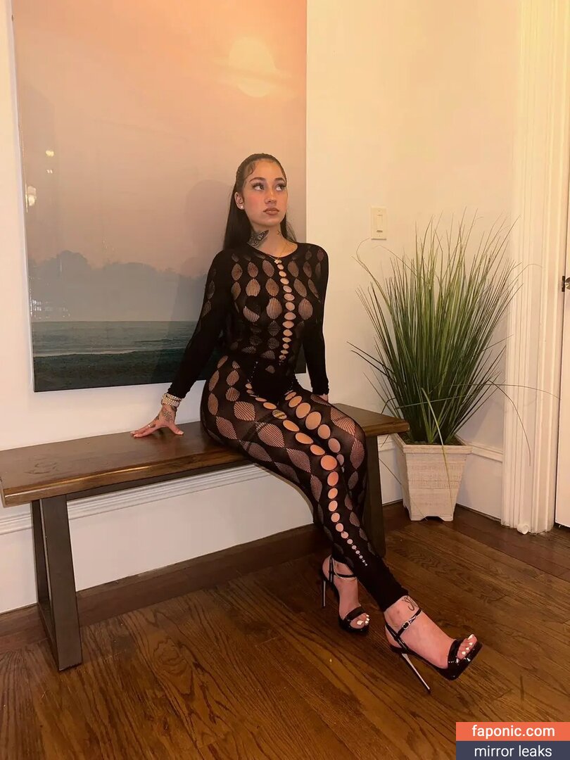 Bhad Bhabie, Danielle Bregoli, bhadbhabie Оголені зливи OnlyFans Фото #34