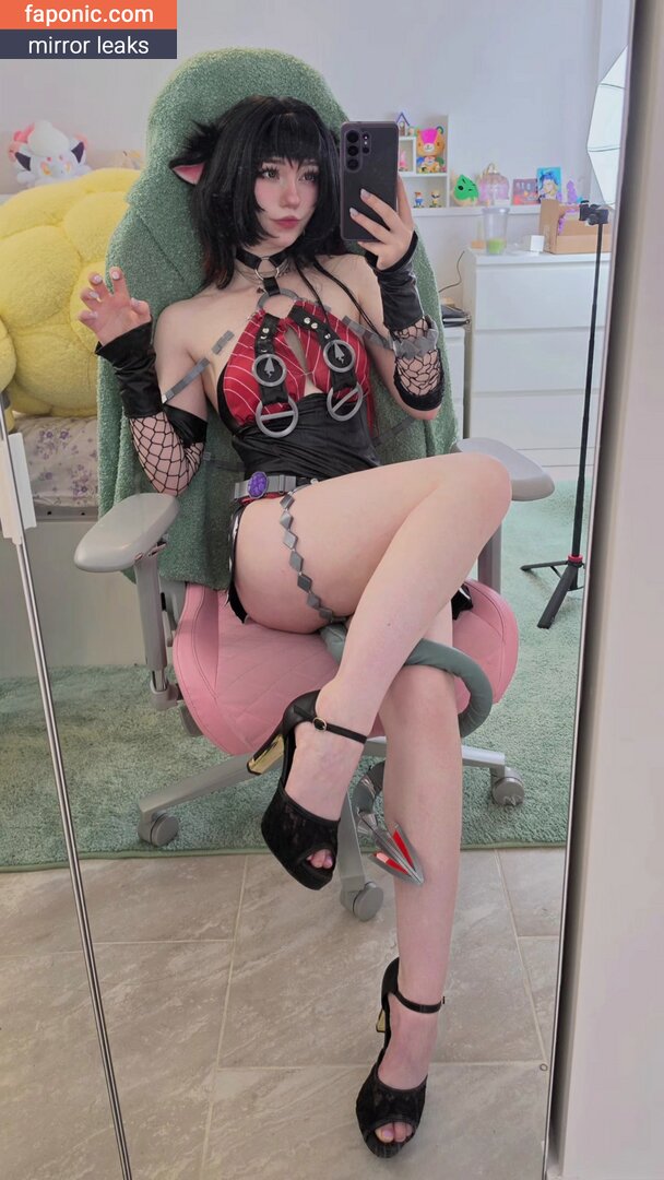 Celebi.cos, CelebiCosplays, celebi.cosplays, celebi_cos, https: Оголені зливи Patreon Фото #136
