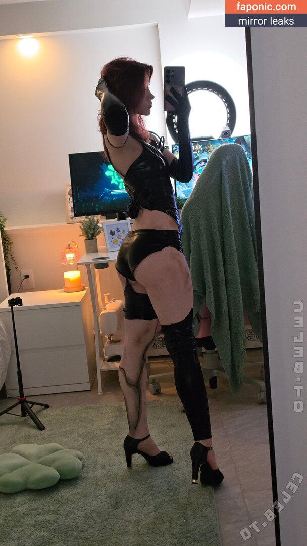 Celebi.cos, CelebiCosplays, Celebi_cosplay, celebi.cosplays, celebi_cos Оголені зливи Patreon Фото #143