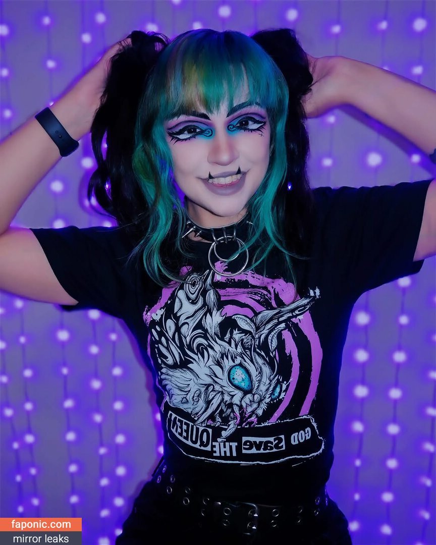 Girls Play, watchgirlsplay Оголені зливи OnlyFans Фото #39