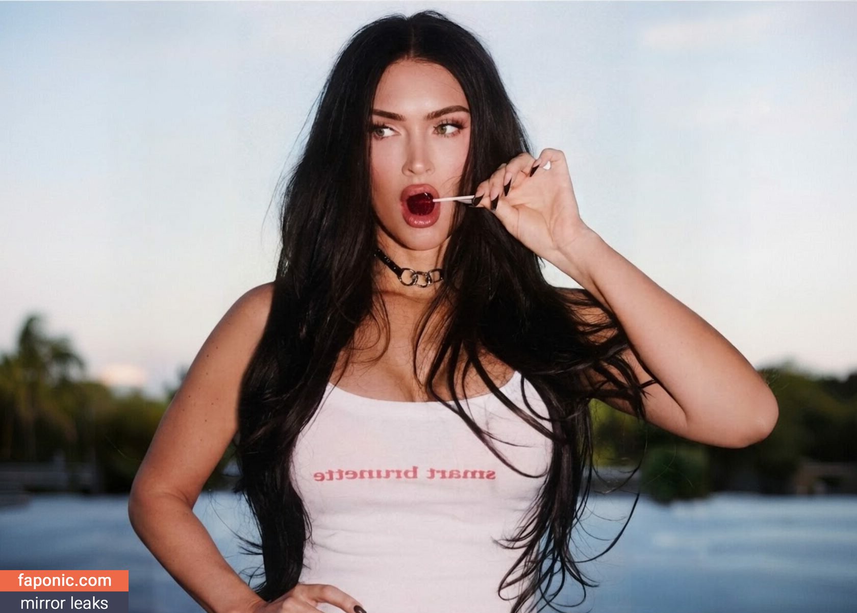Megan Fox, megan_fox, meganfox Оголені зливи OnlyFans Фото #14