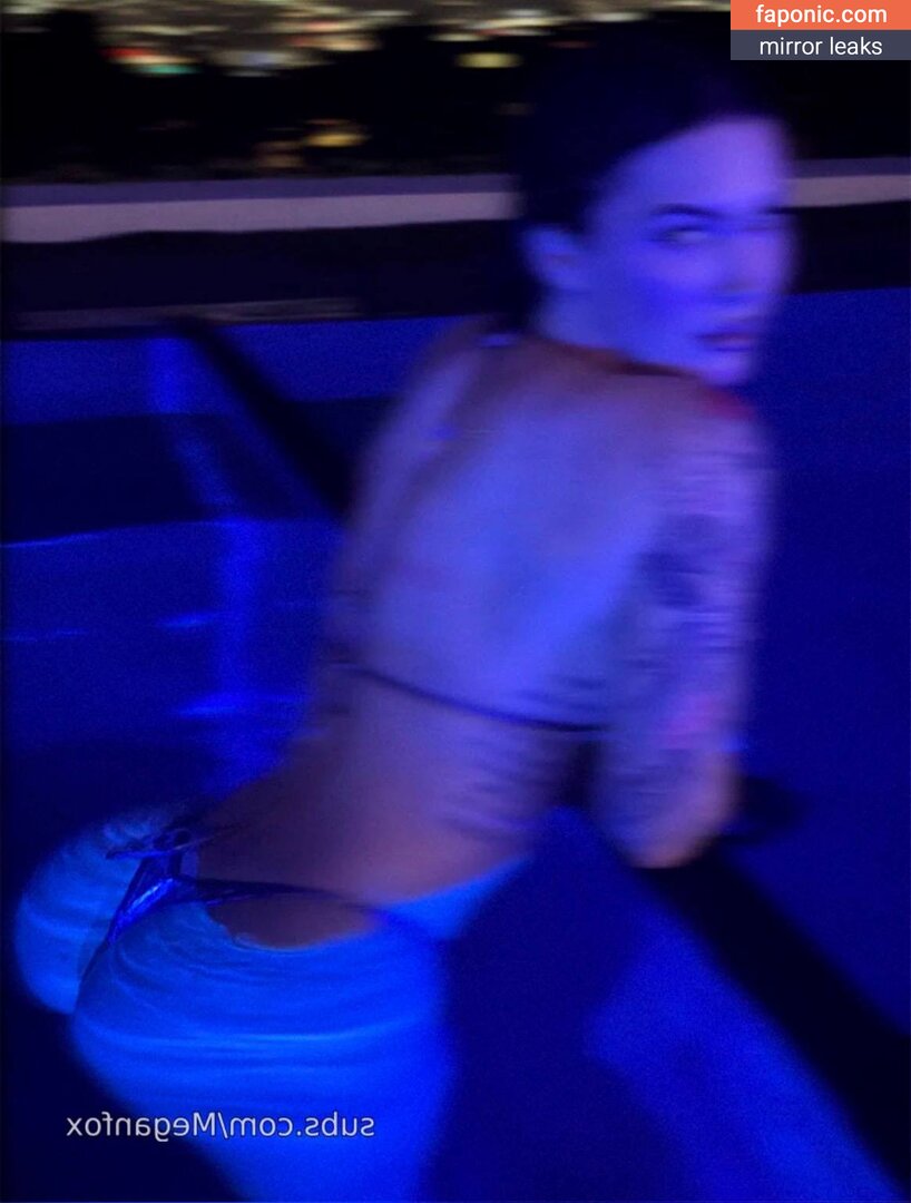 Megan Fox, megan_fox, meganfox Оголені зливи OnlyFans Фото #20