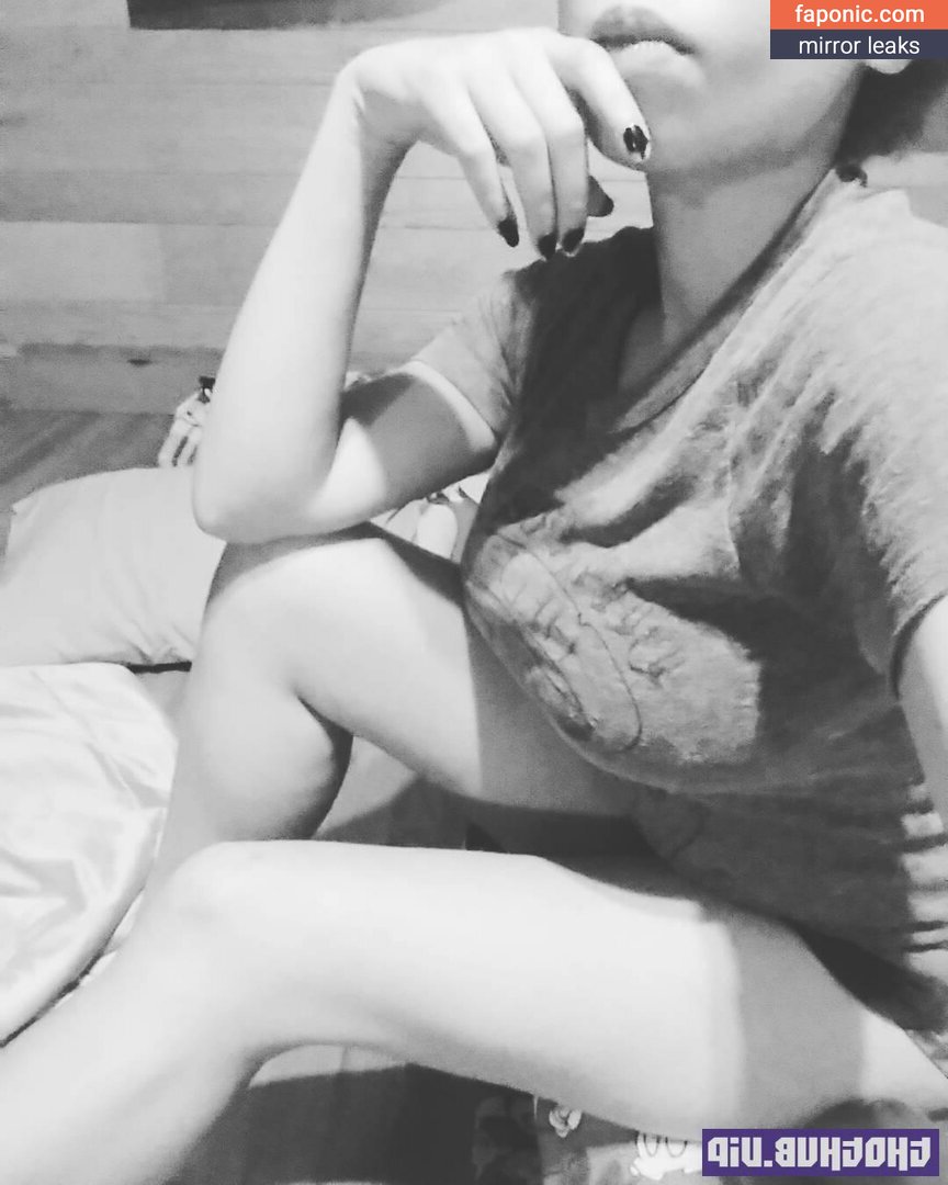 Mikaela Spielberg, Palace_Freak, sugarsencha, vandal_princess Оголені зливи OnlyFans Фото #59