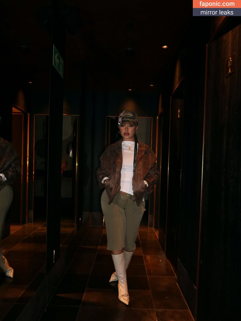 Malu Trevejo, https:, malutrevejo, malutrevejo18, malutrevejomusic Оголені зливи OnlyFans Фото #34