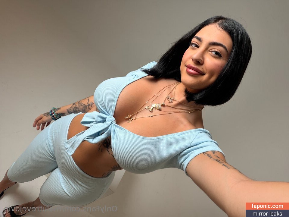 Malu Trevejo, https:, malutrevejo, malutrevejo18, malutrevejomusic Оголені зливи OnlyFans Фото #168