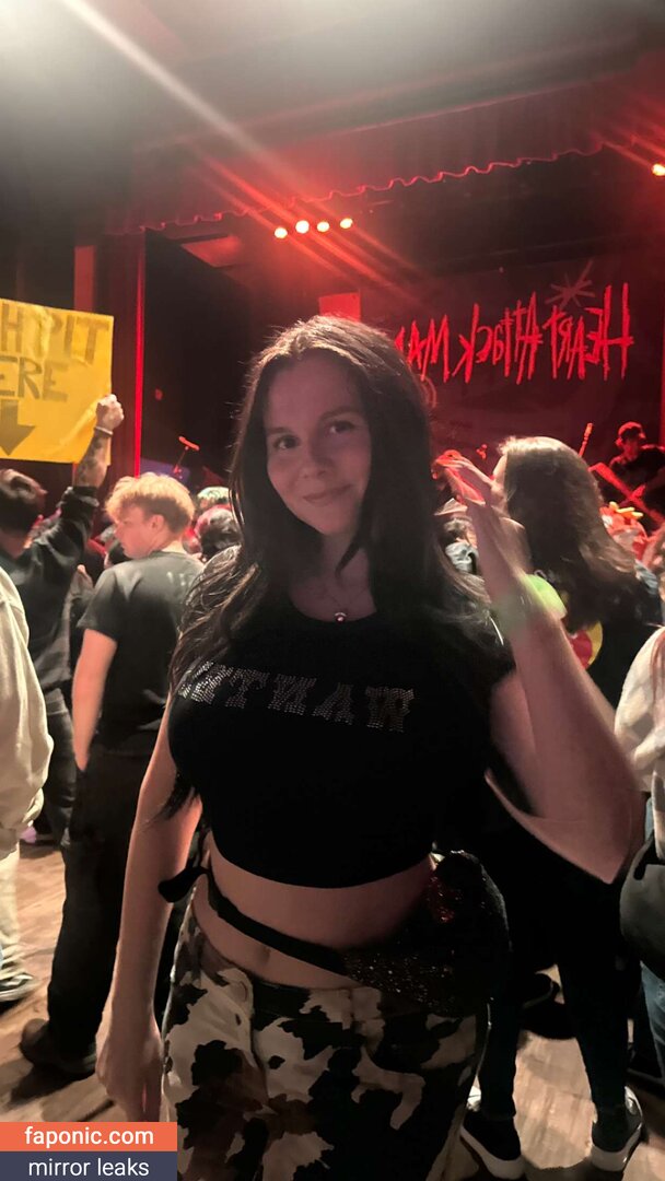 Yellz0, Yellz1, bigtittygothegg, yellz Оголені зливи OnlyFans/Patreon Фото #49