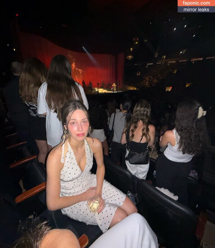 Elsie Hewitt, elsie, elsiehewitt, https: Оголені зливи OnlyFans Фото #402