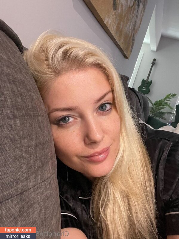 Charlotte Stokely, char_stokely, charlottestokely Оголені зливи OnlyFans Фото #183