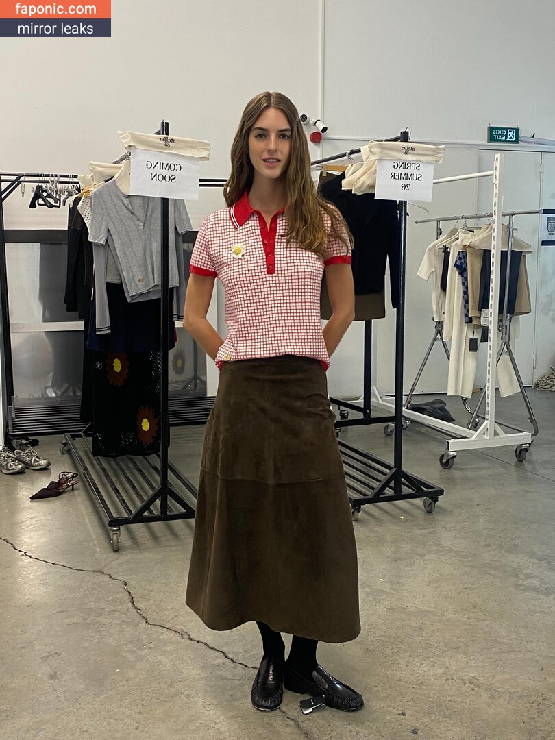 Emily Feld, emily.feld Оголені зливи OnlyFans Фото #3367