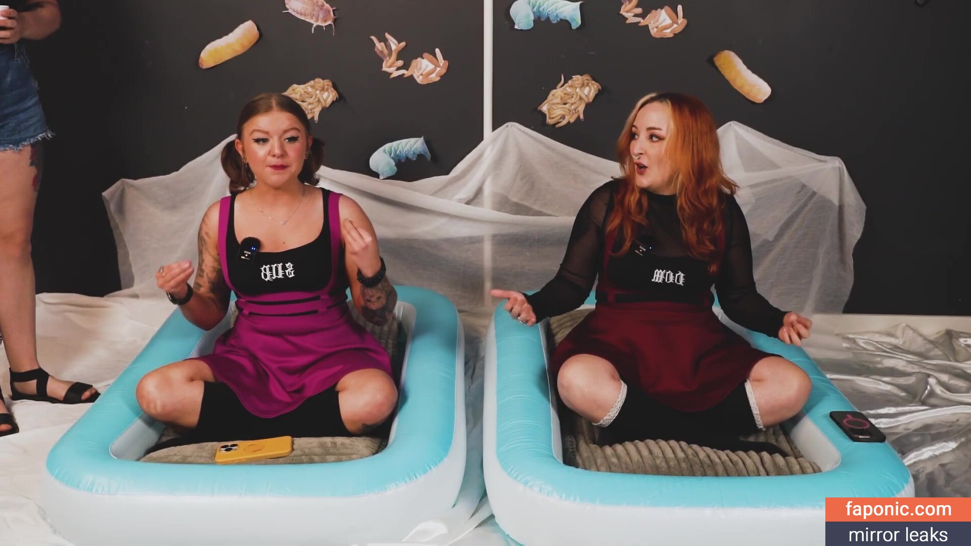 Girls Play, watchgirlsplay Оголені зливи OnlyFans Фото #13