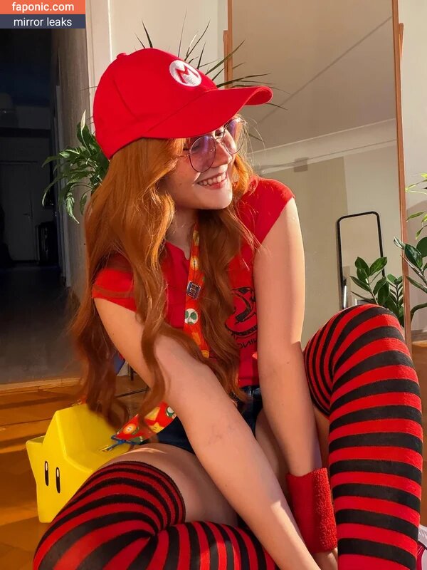 Neyrodesu, https:, neyro_desu Оголені зливи OnlyFans Фото #7