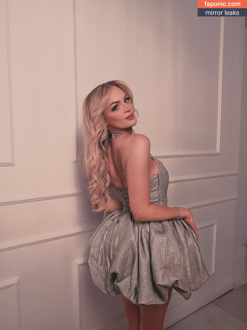 Danielle Denicola, danielledenicola, danielledenicolaofficial, danielledenicolavip, daniellednicola, https: Оголені зливи OnlyFans/Patreon Фото #166