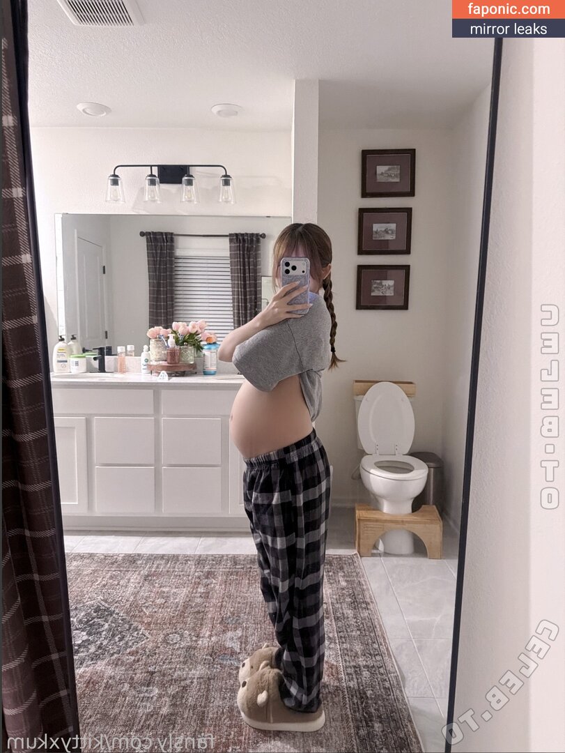 kittykumx, kittyxkum, xokittie Оголені зливи OnlyFans Фото #948