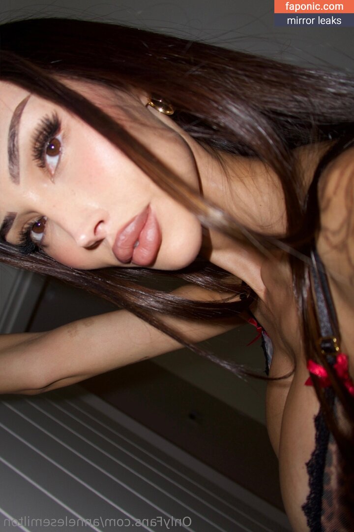 Annelese Milton annelesemilton, annelesemilton Оголені зливи OnlyFans Фото #48
