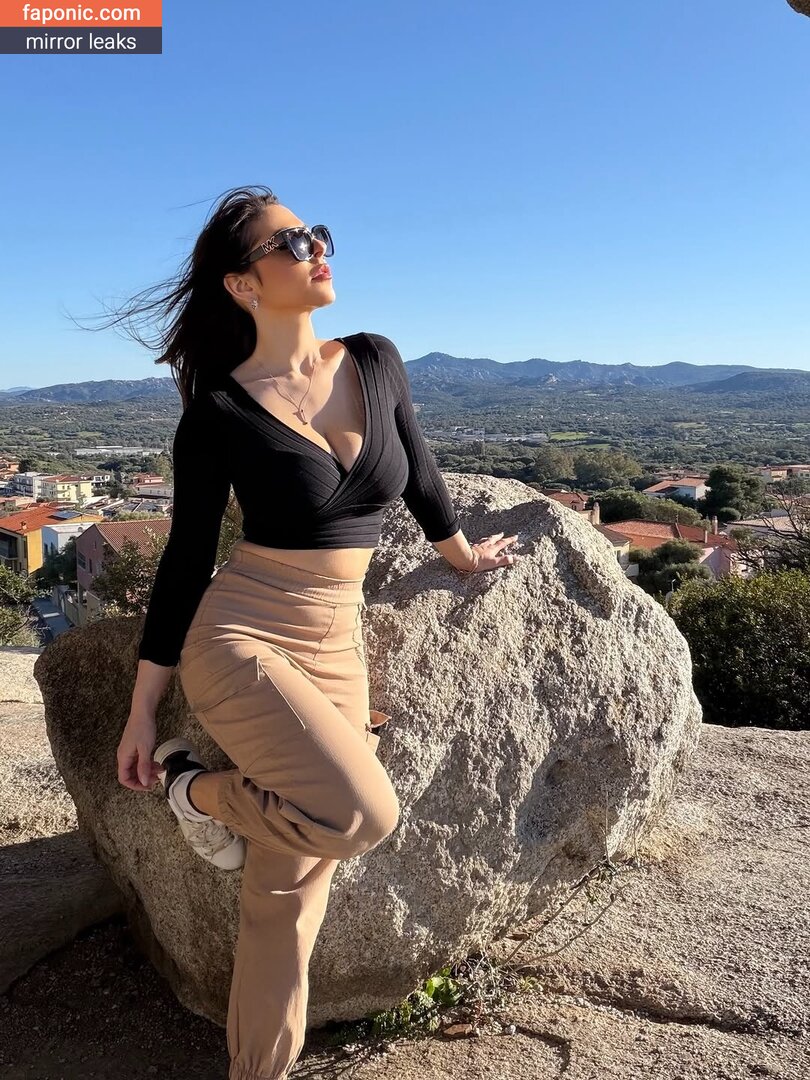 Maddalena Cabizzosu, madame_x_93, madamex93 Оголені зливи OnlyFans Фото #106