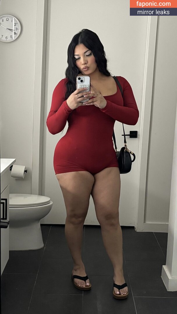 itsmadian, madianbaby, madianxm, madianxxxx Оголені зливи OnlyFans Фото #14