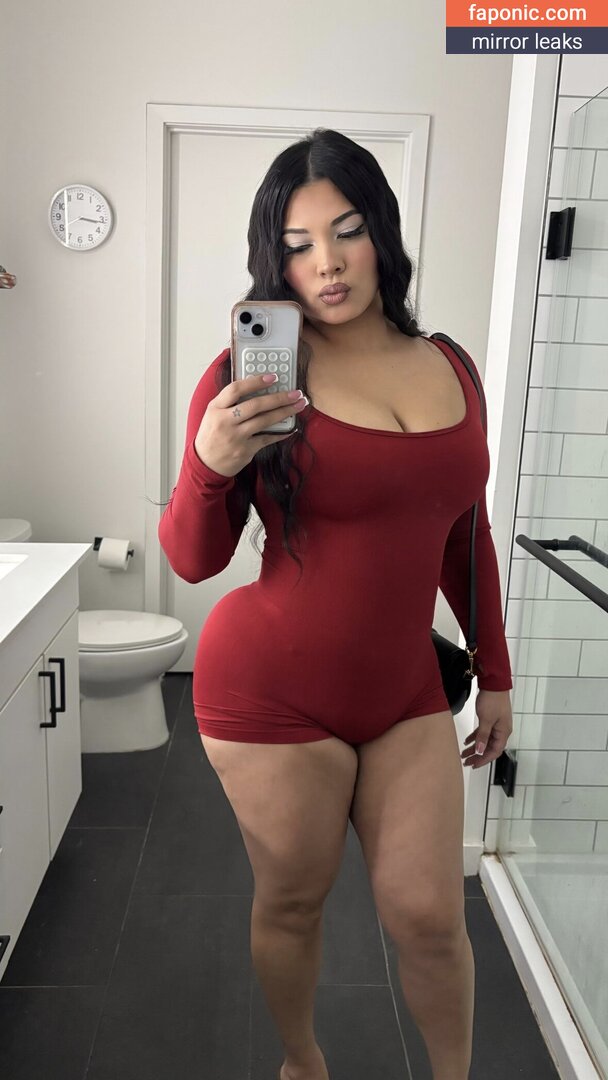 itsmadian, madianbaby, madianxm, madianxxxx Оголені зливи OnlyFans Фото #16