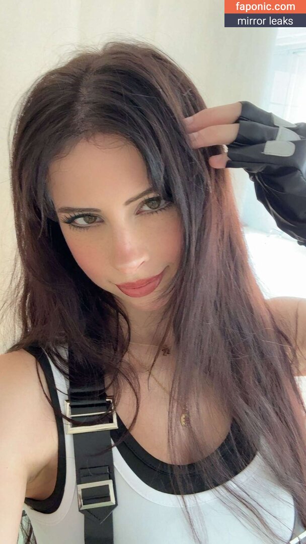 LITTLELIV, Liv Littlelivbug, littlelivbug Оголені зливи OnlyFans Фото #19