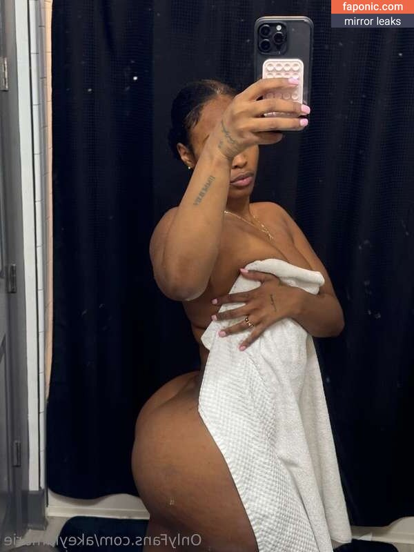 akeylamarie, kelya marie, keyla weyla, realkeylamarie Оголені зливи OnlyFans Фото #21