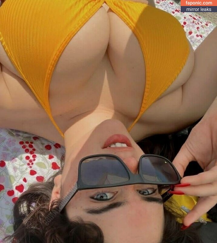 Sarah Bustani, Sarahbustani, sarahbustani69 Оголені зливи OnlyFans Фото #109