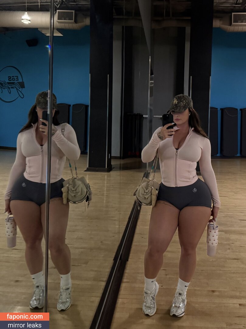 Krissy Taylor, ficialkrissytaylor, krissytaylorvip, officialkrissytaylor Оголені зливи OnlyFans Фото #56