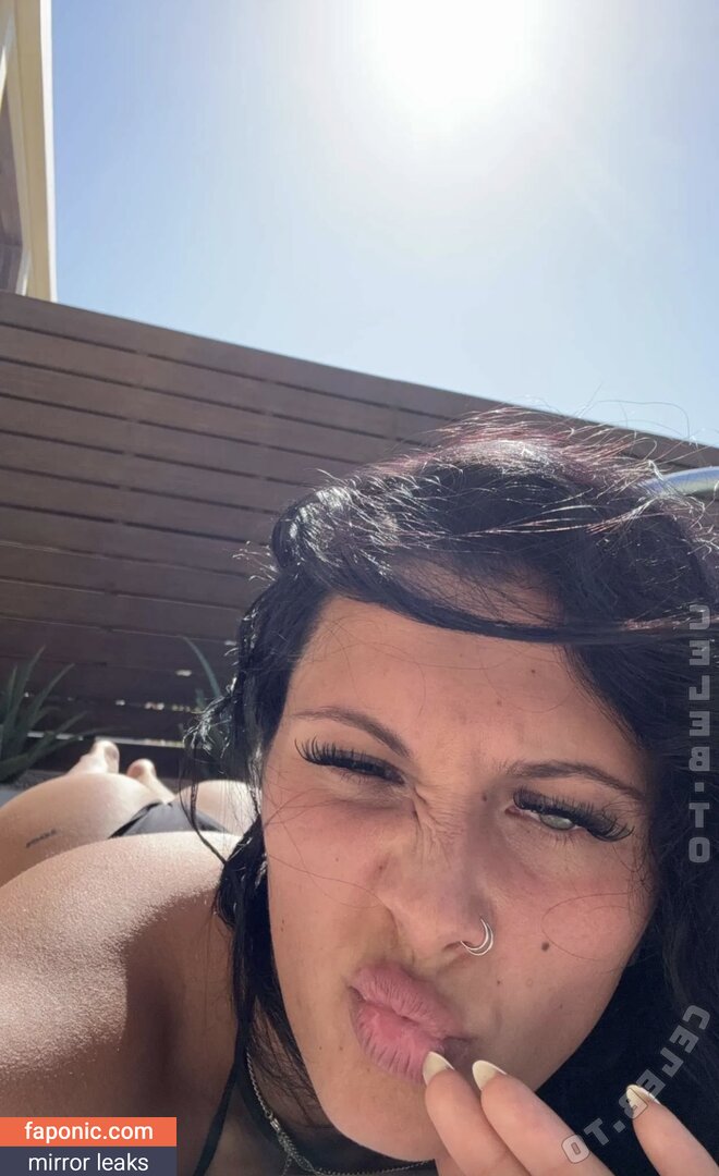 cute.littlemichelle, https:, juicyybomb, michellelovespatriots, spicymichelle, spicymichellee, spicymichellex Оголені зливи OnlyFans Фото #19