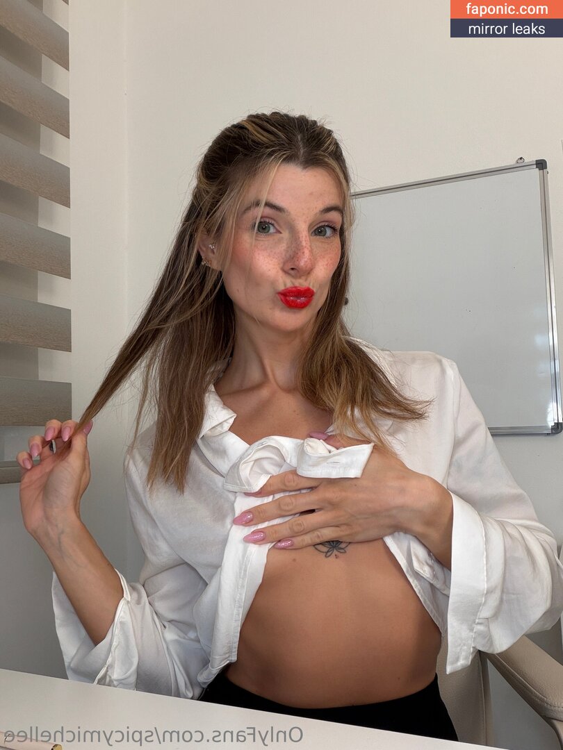 cute.littlemichelle, https:, juicyybomb, michellelovespatriots, spicymichelle, spicymichellee, spicymichellex Оголені зливи OnlyFans Фото #122
